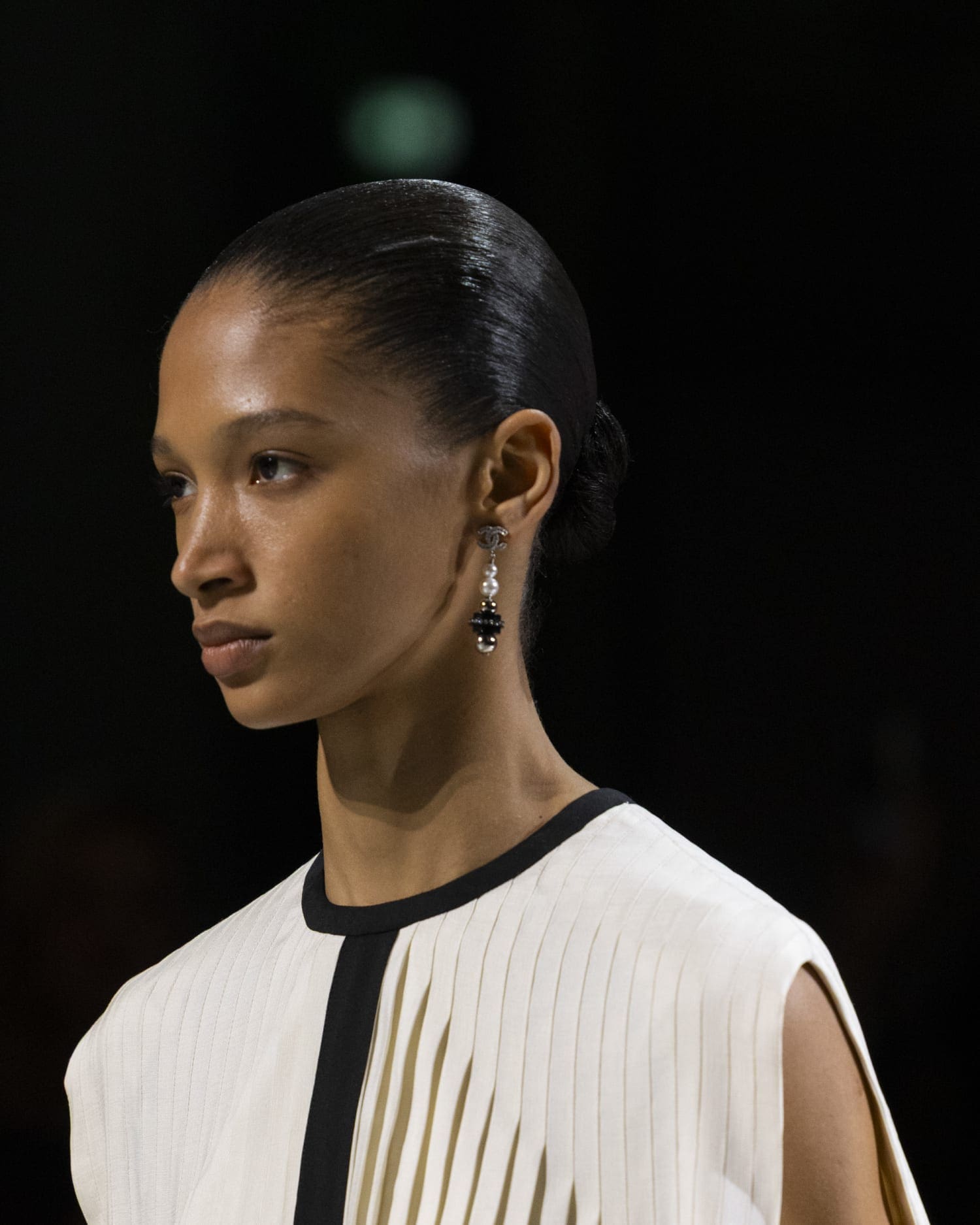 Подробности о коллекции Chanel осень 2026 Runway Журнал (85)