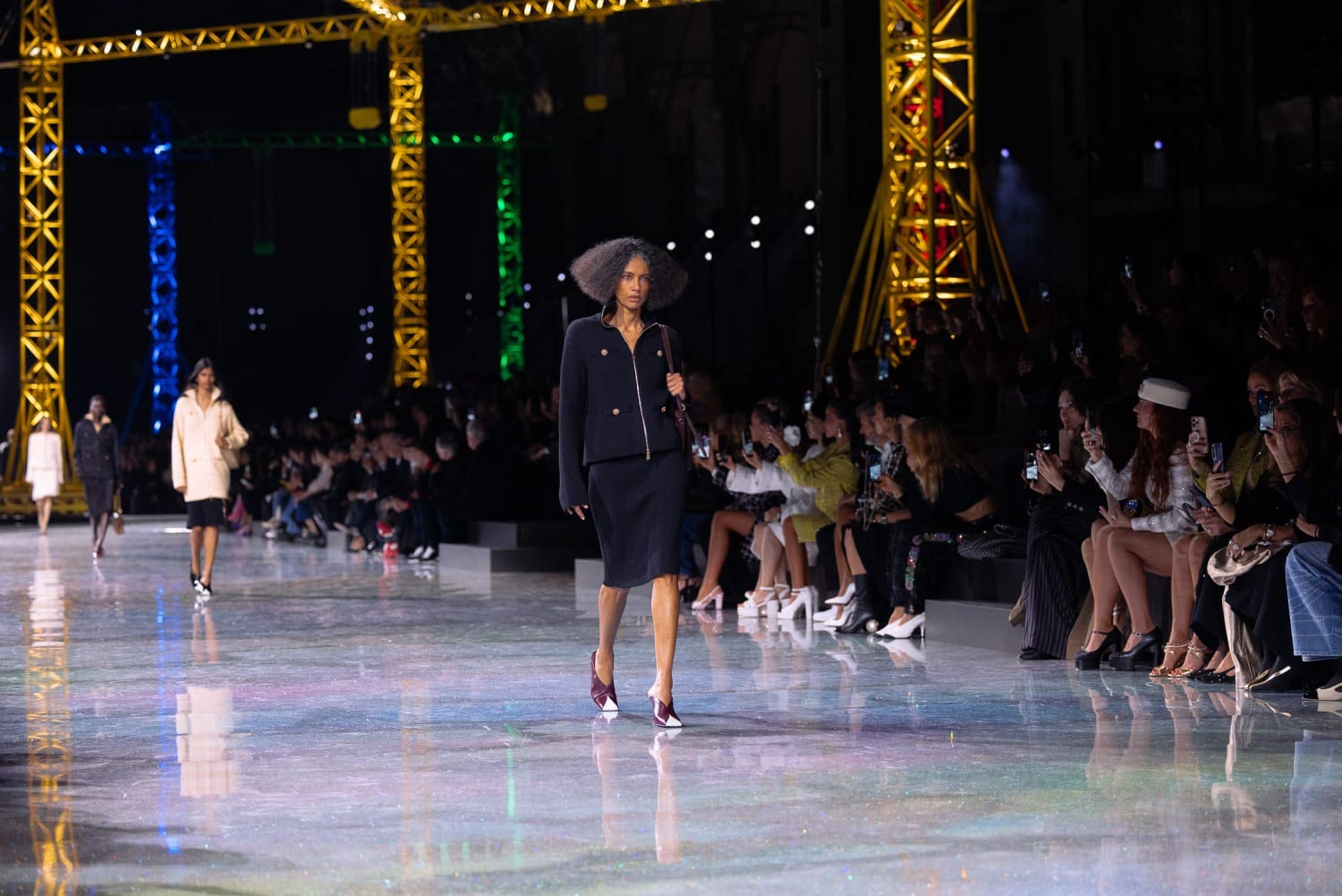 Подробности о коллекции Chanel осень 2026 Runway Журнал (95)