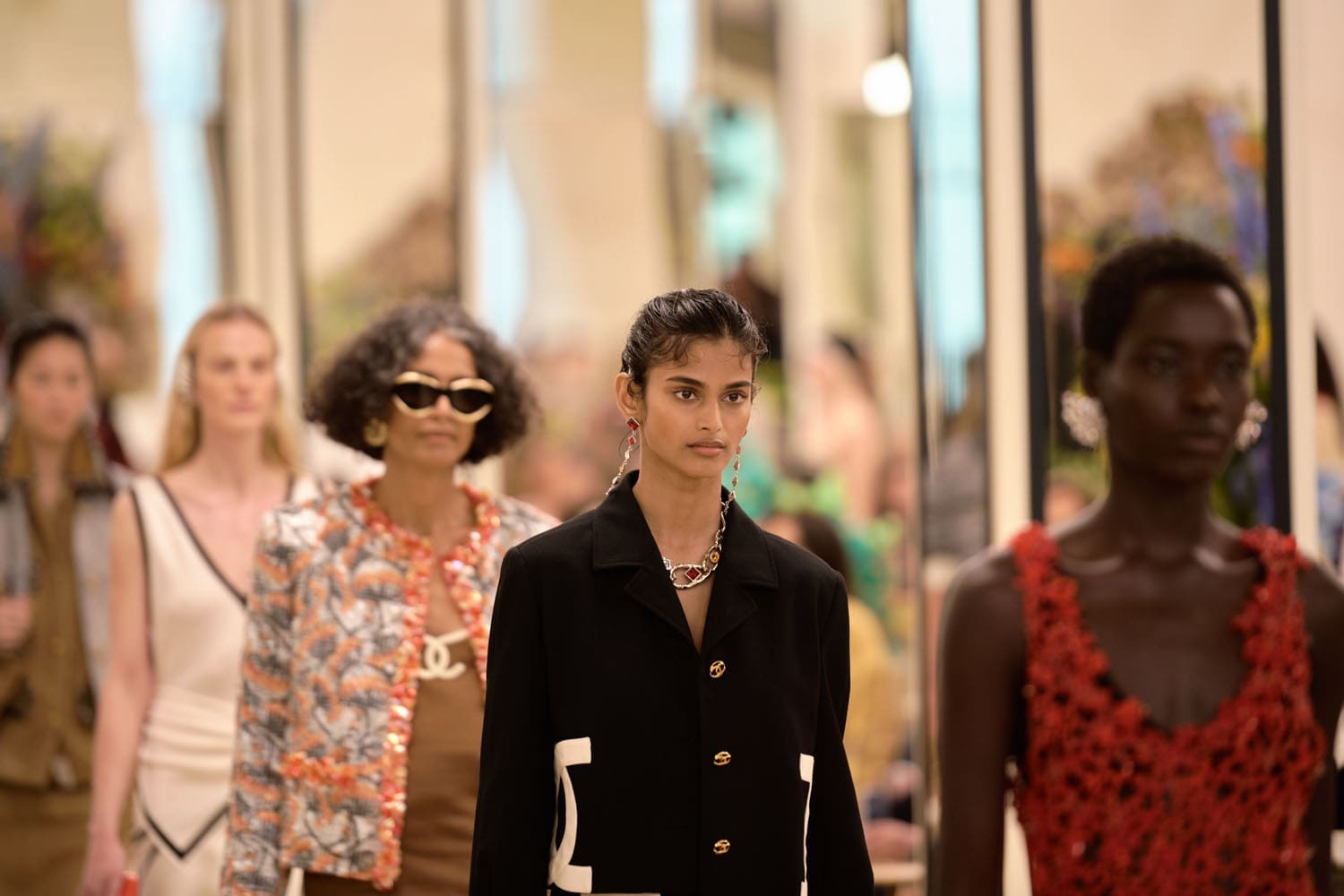 CHANEL Cruise 2026 27 Biarritz Close Up Runway Magazine (14)