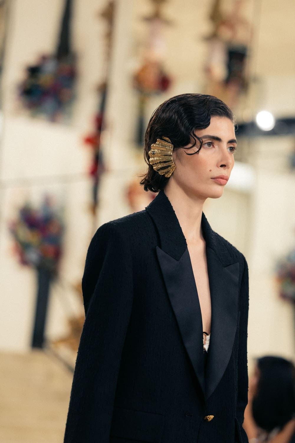 CHANEL Cruise 2026 27 Biarritz Close Up Runway Magazine (18)