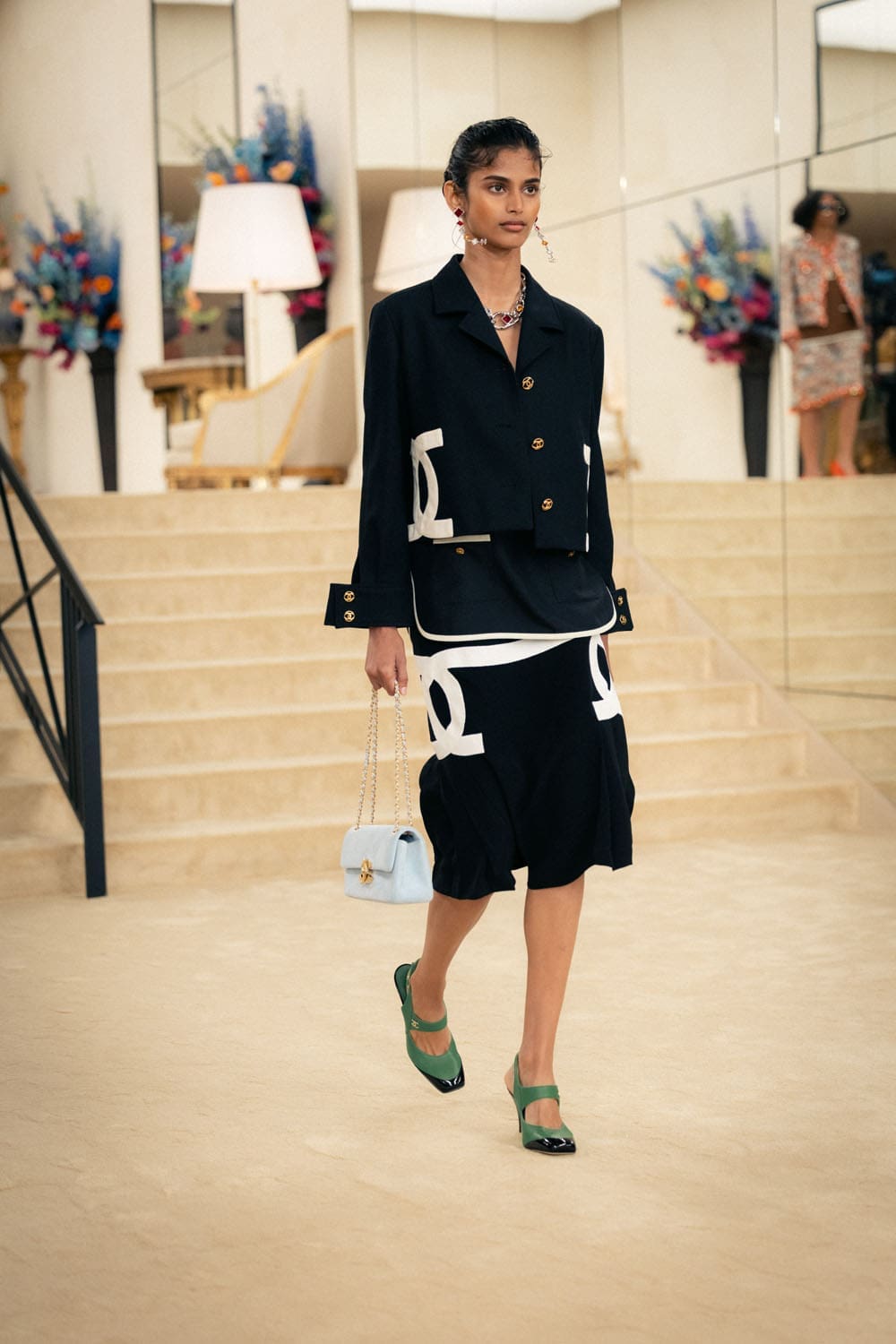 CHANEL Cruise 2026 27 Biarritz Close Up Runway Magazine (20)