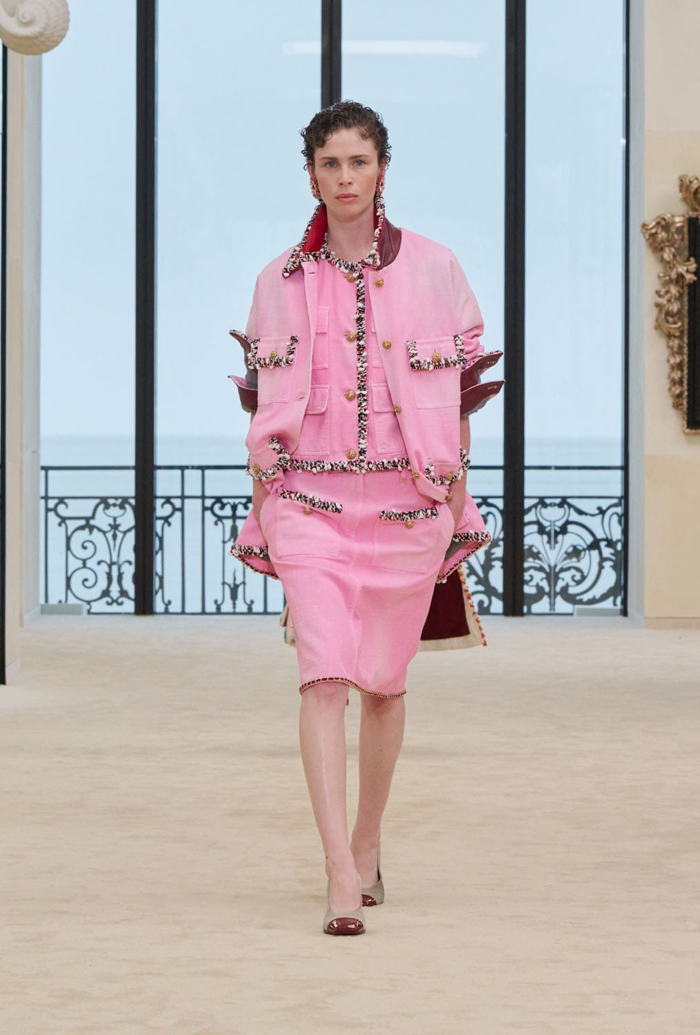 CHANEL Cruise 2026 27 Biarritz Runway Magazine (19)