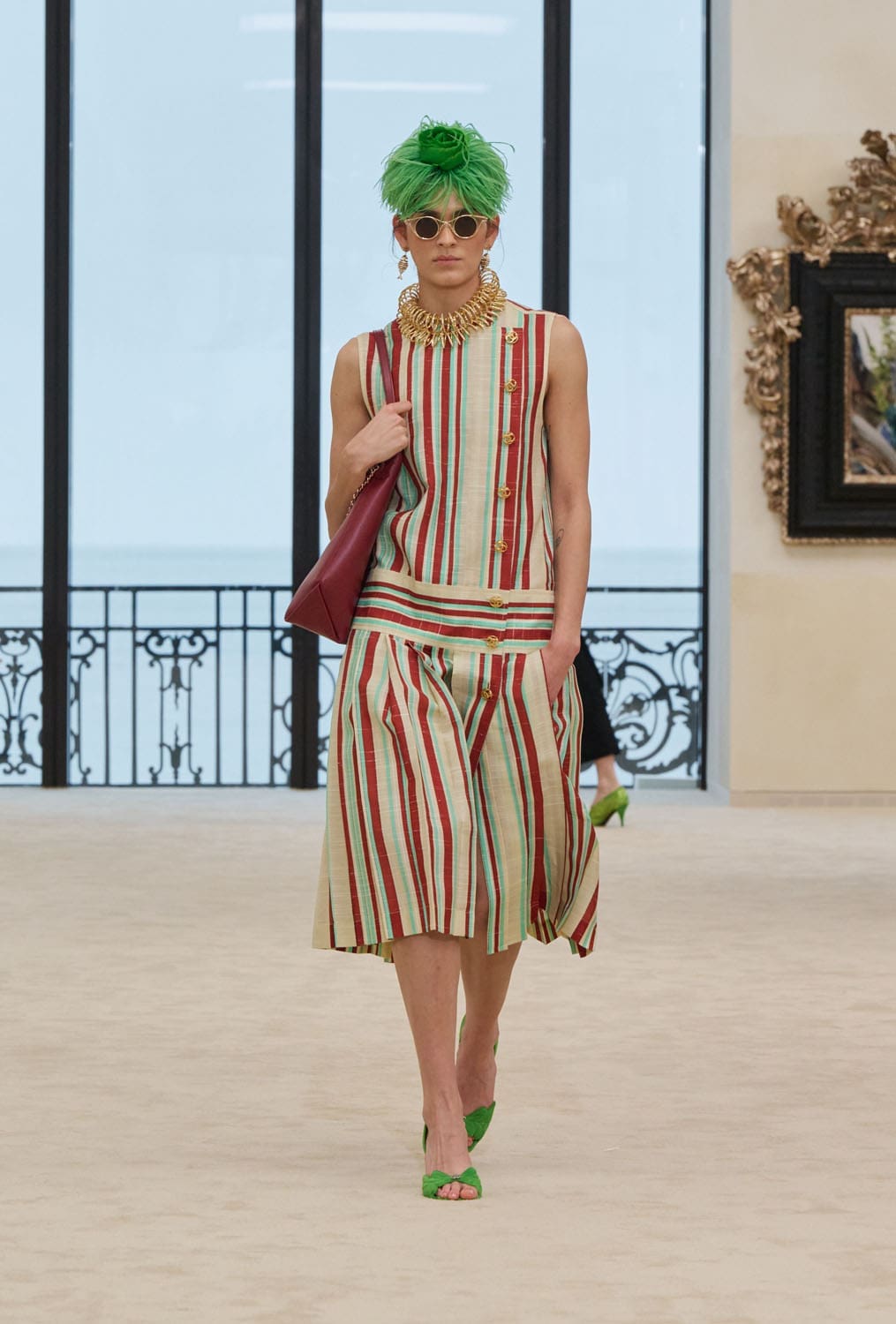 CHANEL Cruise 2026 27 Biarritz Runway Magazine (27)