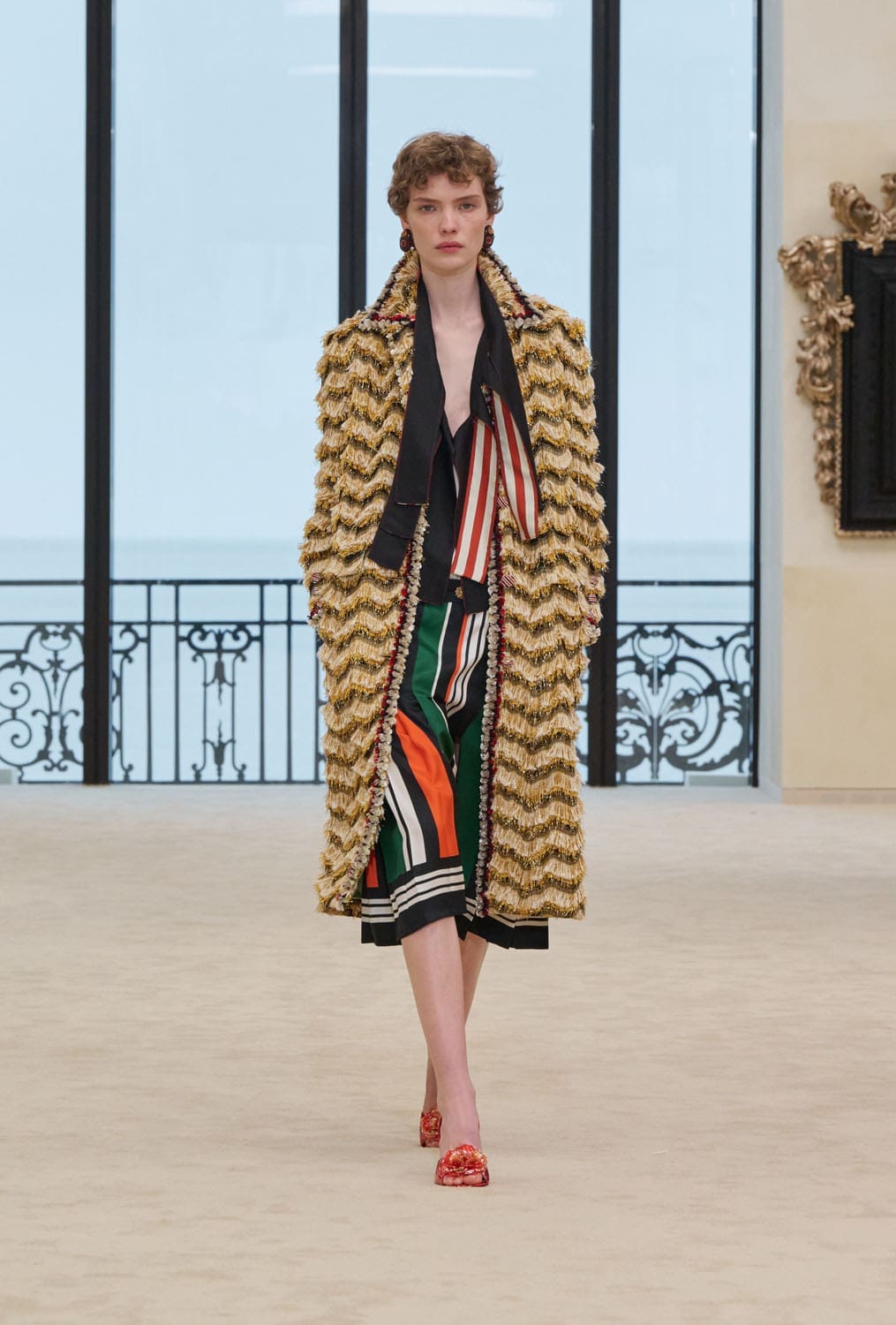 CHANEL Cruise 2026 27 Biarritz Runway Magazine (31)