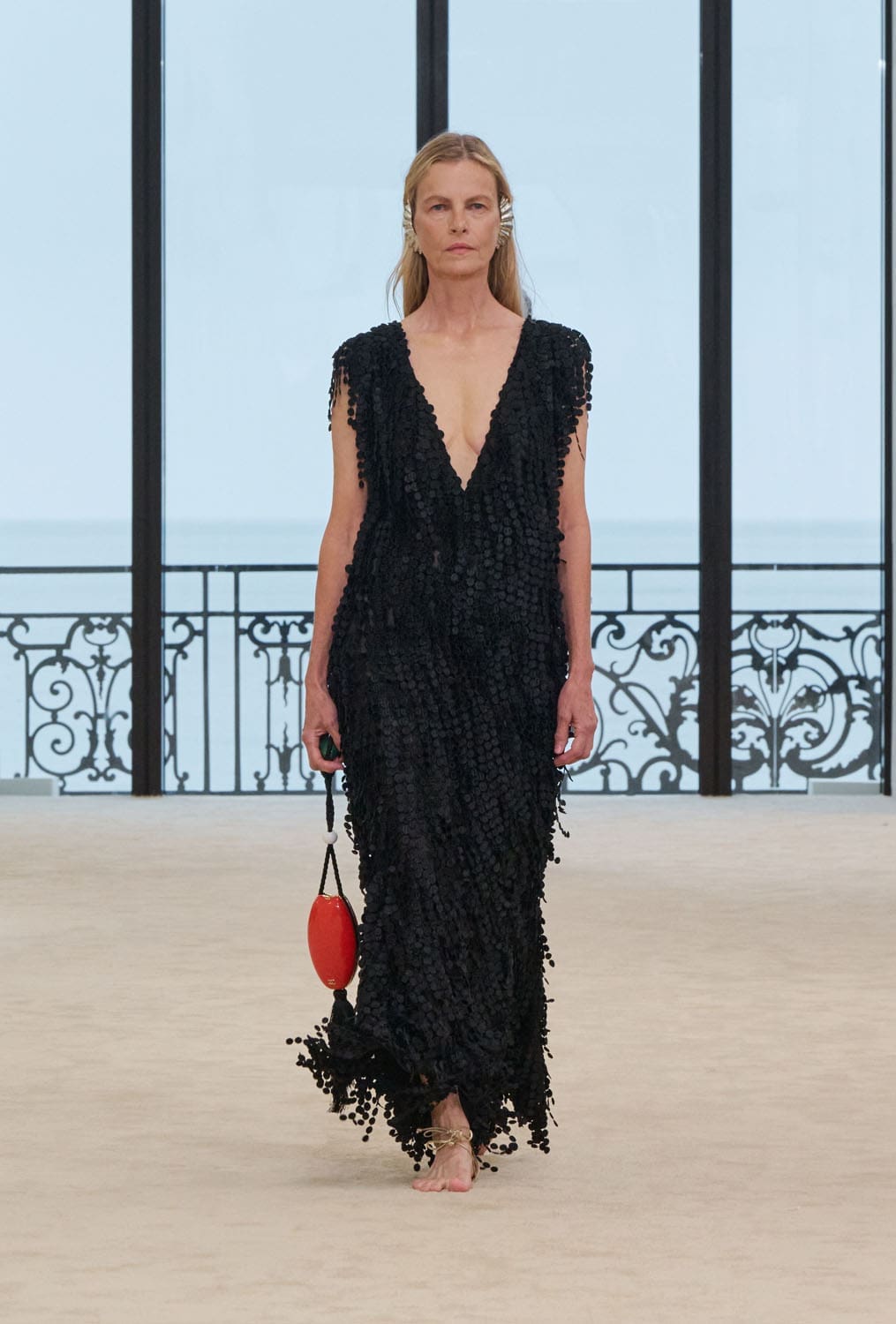 CHANEL Cruise 2026 27 Biarritz Runway Magazine (34)