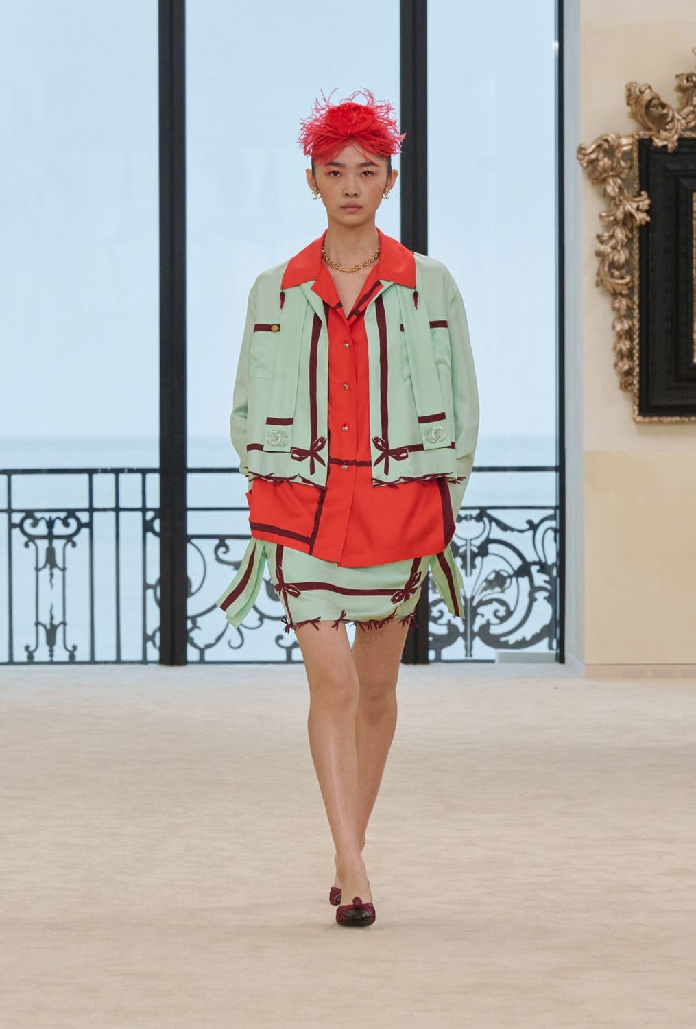 CHANEL Cruise 2026 27 Biarritz Runway Magazine (41)