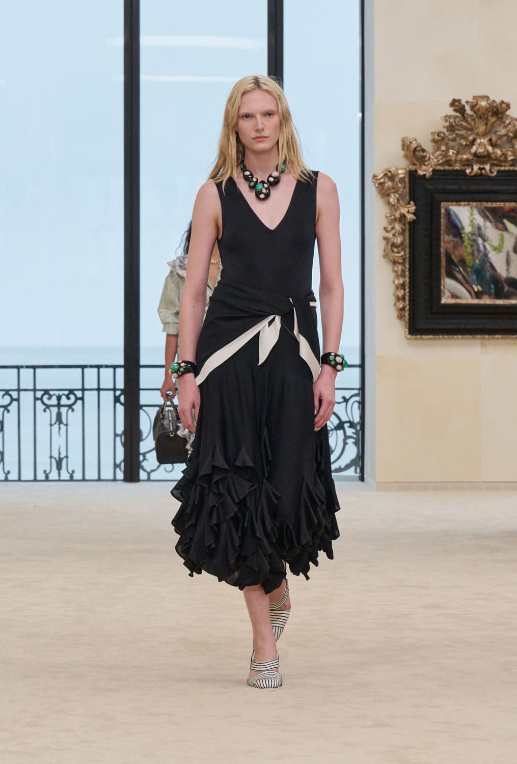 CHANEL Cruise 2026 27 Biarritz Runway Magazine (54)