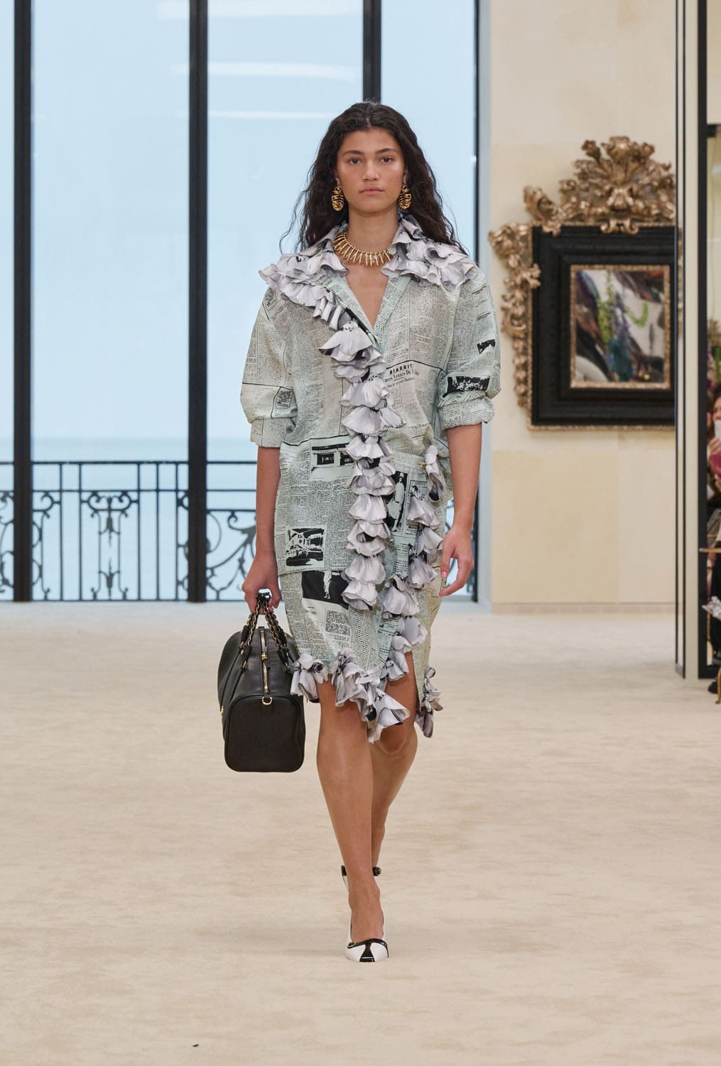 CHANEL Cruise 2026 27 Biarritz Runway Magazine (55)