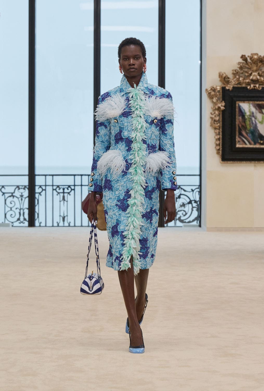 CHANEL Cruise 2026 27 Biarritz Runway Magazine (57)