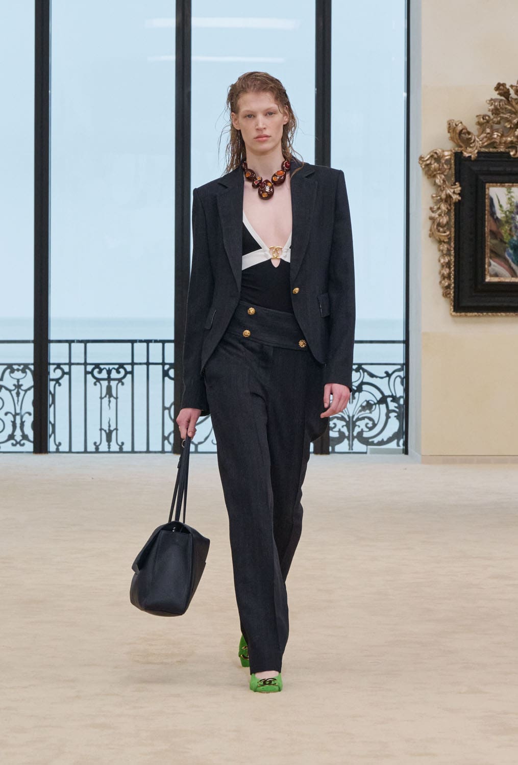 CHANEL Cruise 2026 27 Biarritz Runway Magazine (62)