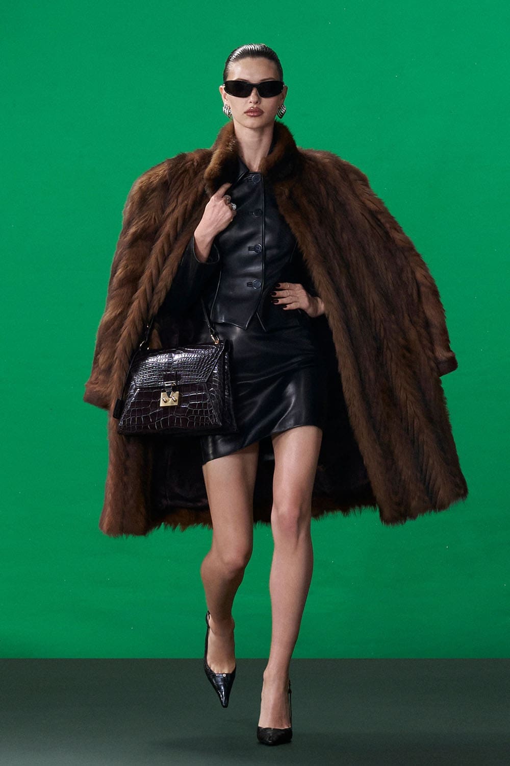 Gucci Resort 2027 GucciCore Lookbook Runway Magazine (14)