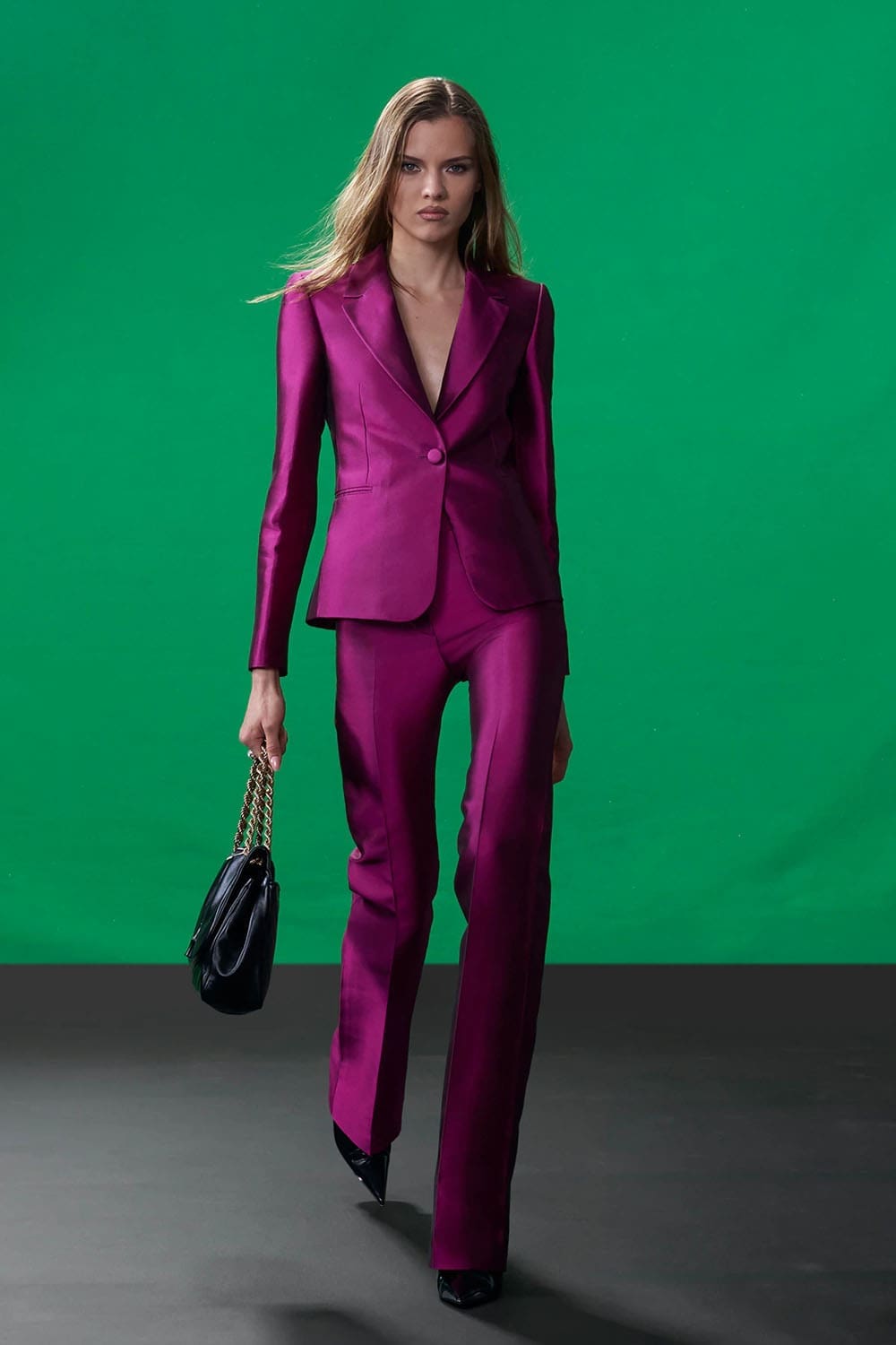 Gucci Resort 2027 GucciCore Lookbook Runway Magazine (2)