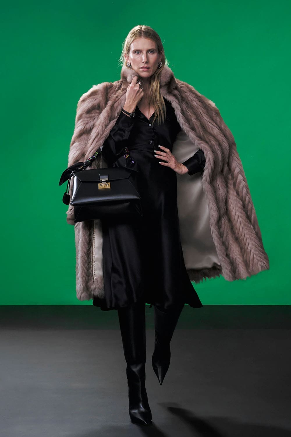 Gucci Resort 2027 GucciCore Lookbook Runway Magazine (20)