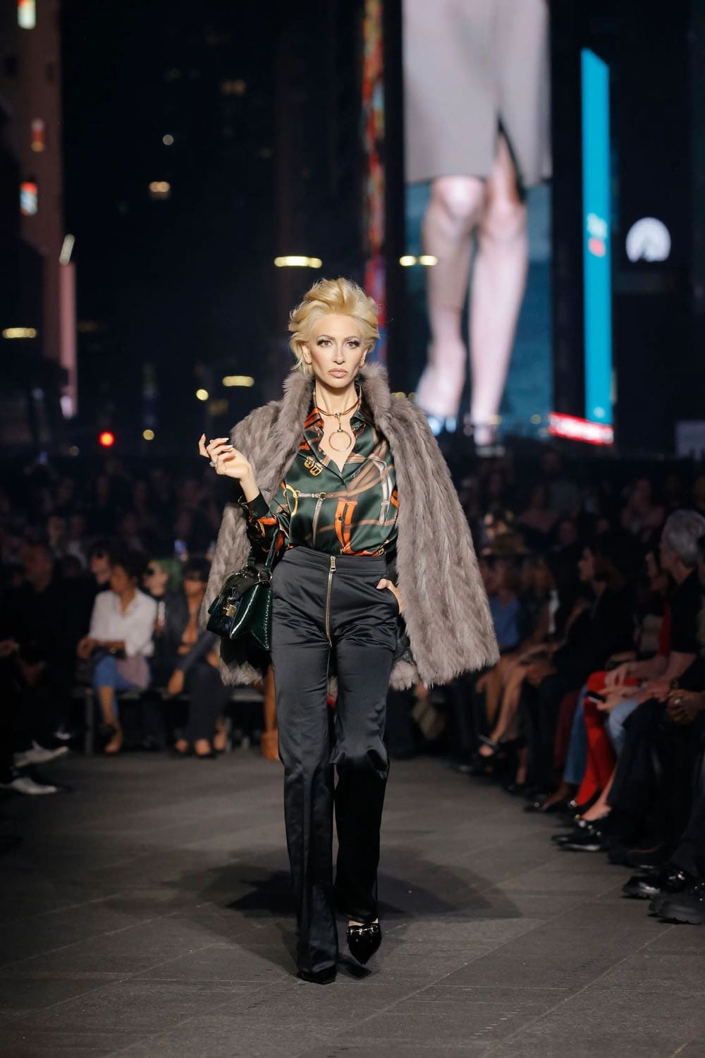 Gucci Resort 2027 GucciCore Show Runway Magazine (11)