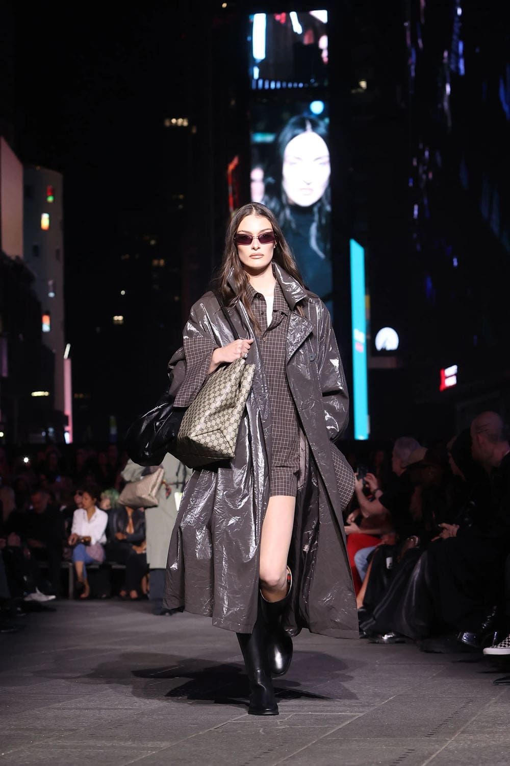 Gucci Resort 2027 GucciCore Show Runway Magazine (27)