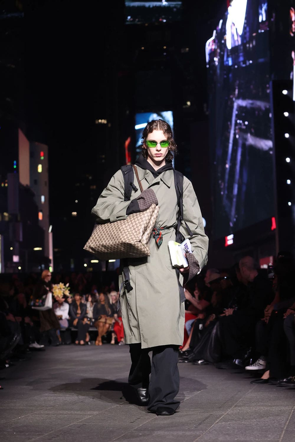 Gucci Resort 2027 GucciCore Show Runway Magazine (28)
