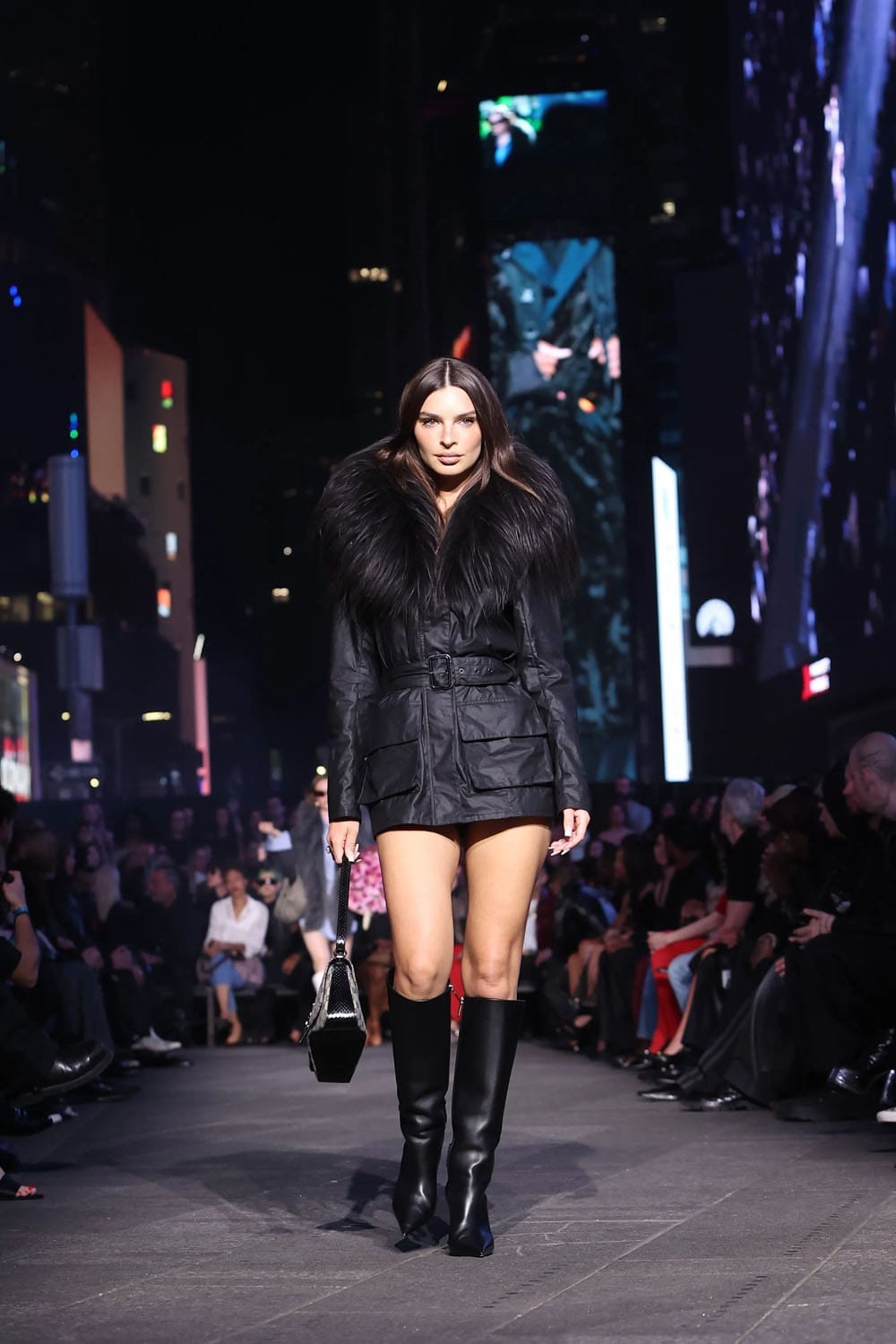 Gucci Resort 2027 GucciCore Show Runway Magazine (31)