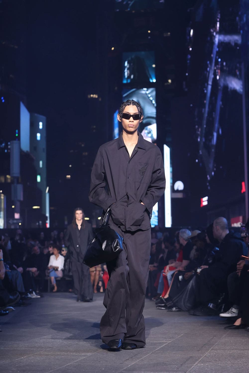 Gucci Resort 2027 GucciCore Show Runway Magazine (45)