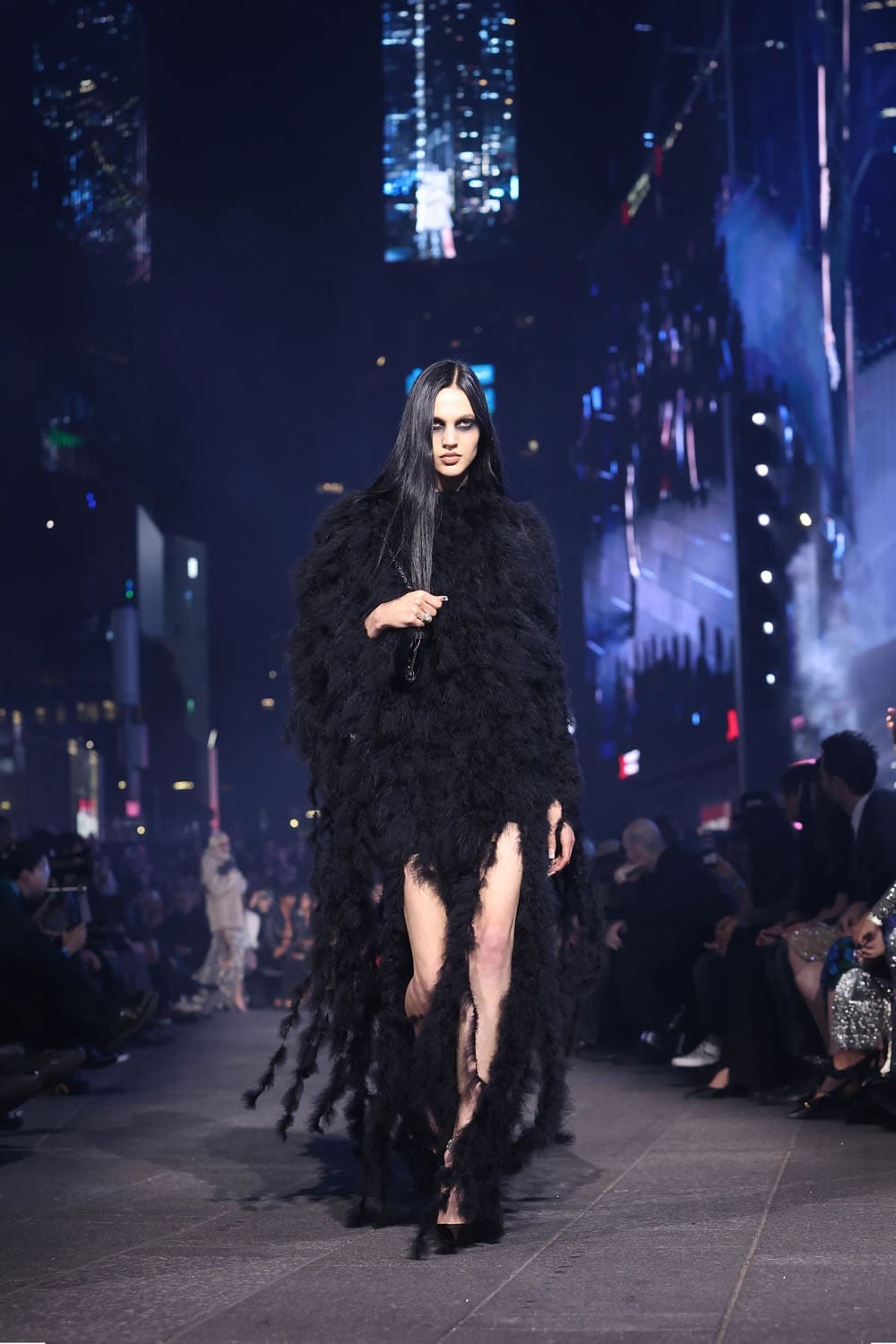 Gucci Resort 2027 GucciCore Show Runway Magazine (56)