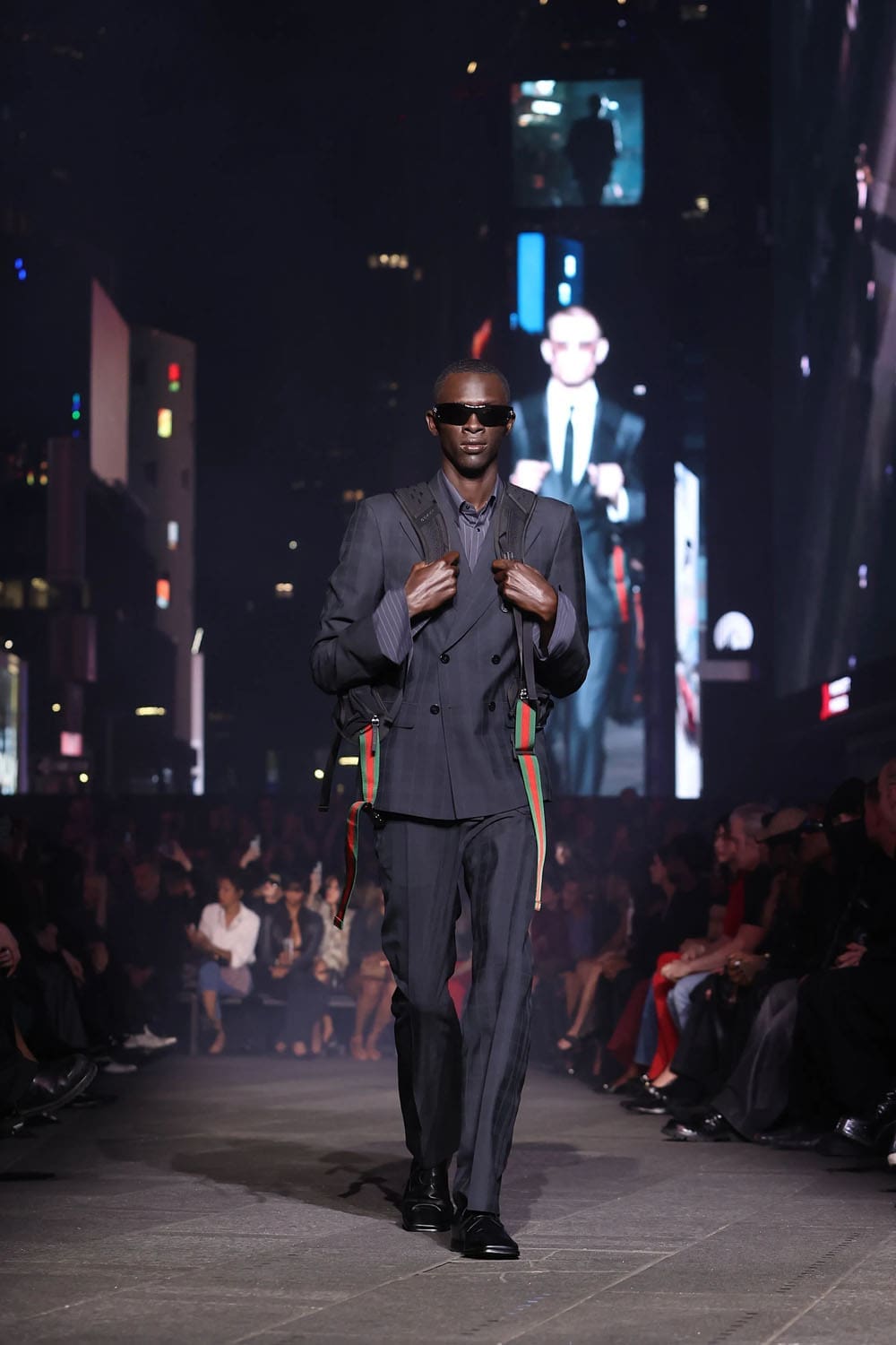 Gucci Resort 2027 GucciCore Show Runway Magazine (6)