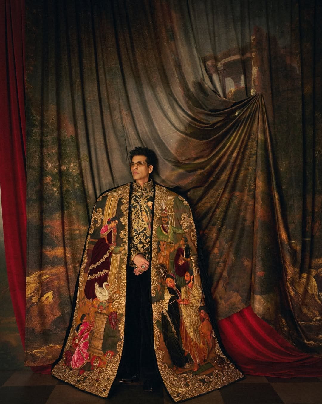 Karan Johar in Manish Malhotra bei der Met Gala 2026 Runway 02 Magazin