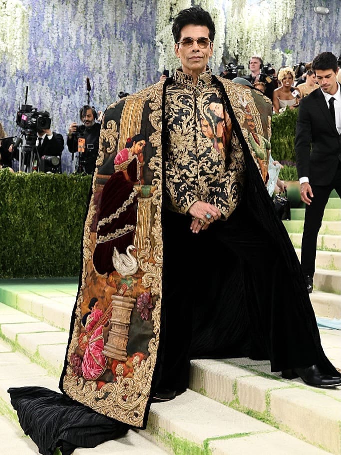 Karan Johar in Manish Malhotra bei der Met Gala 2026 Runway 03 Magazin