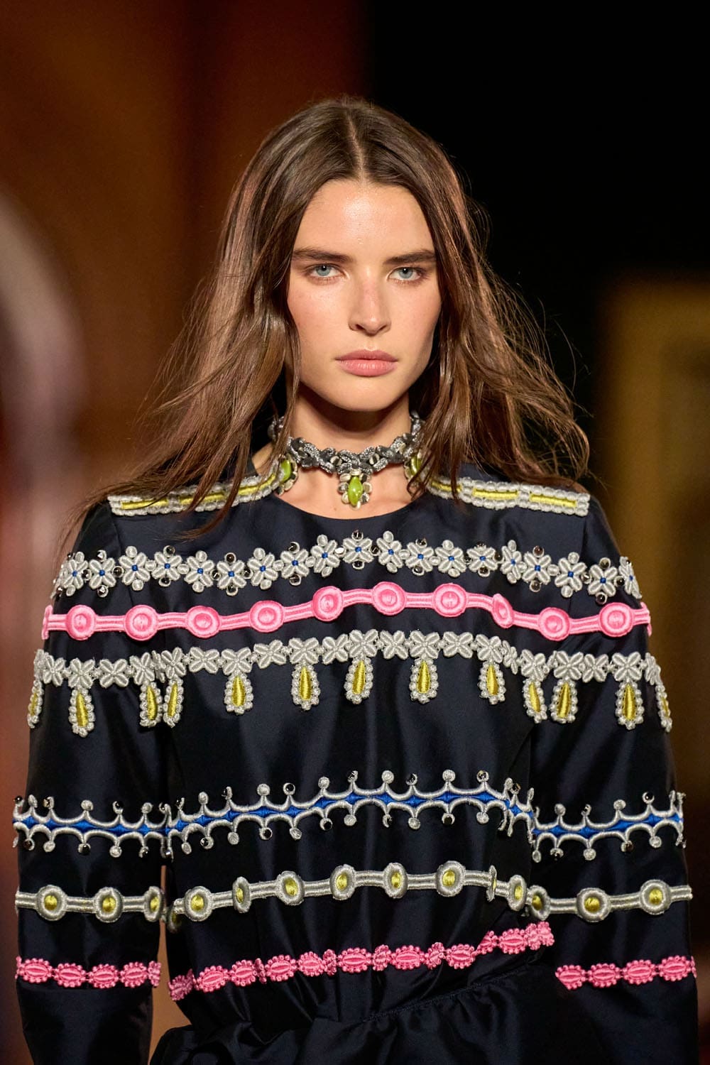 Louis Vuitton Cruise 2027 Close Up Runway Magazine (27)