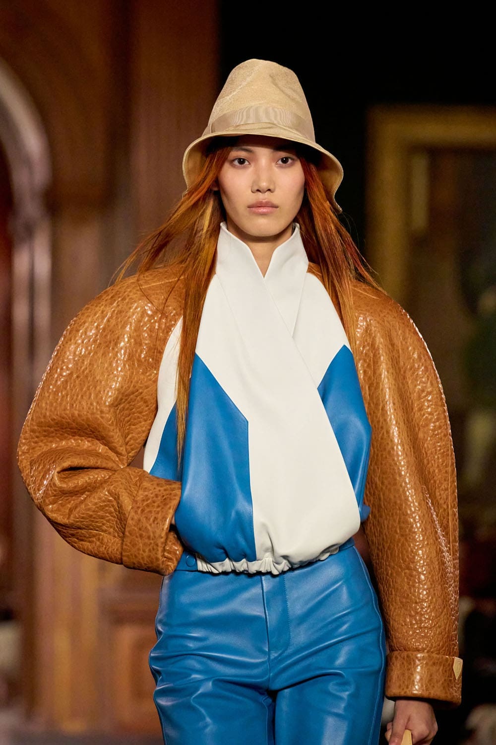 Louis Vuitton Cruise 2027 Close Up Runway Magazine (5)
