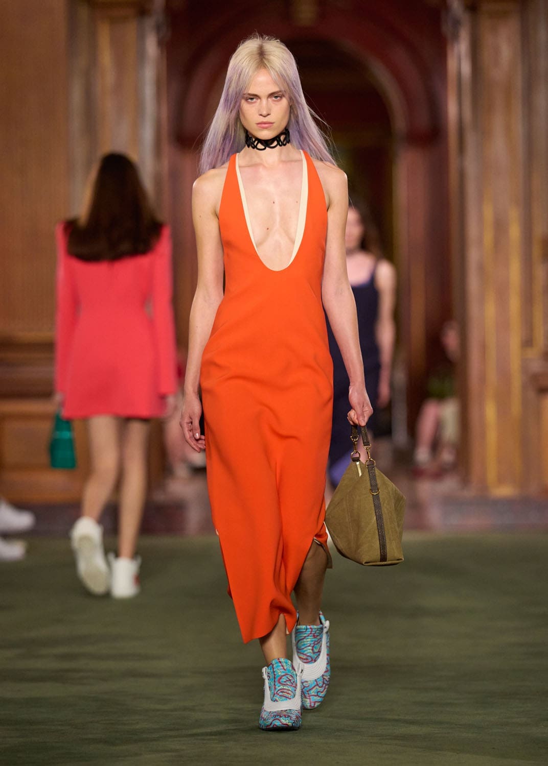 Louis Vuitton Cruise 2027 Runway Magazine (24)