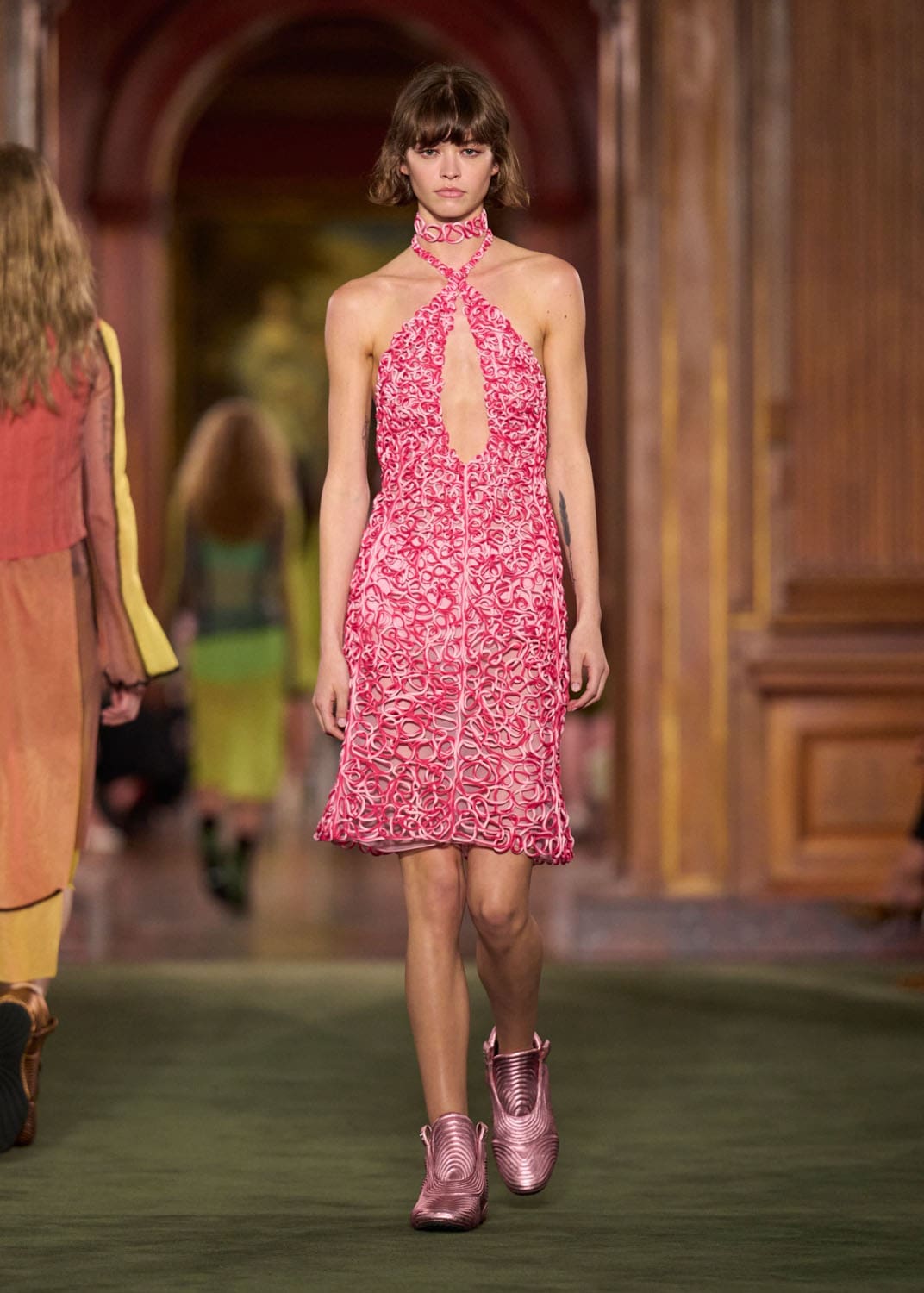 Louis Vuitton Cruise 2027 Runway Magazine (42)