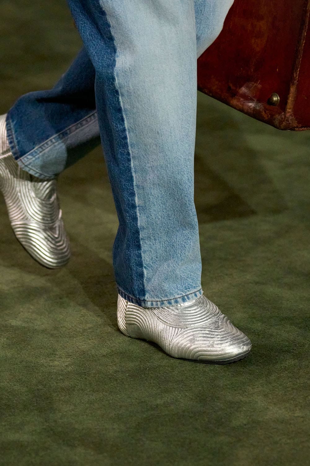 Louis Vuitton Cruise 2027 Shoes Runway Magazine (1)
