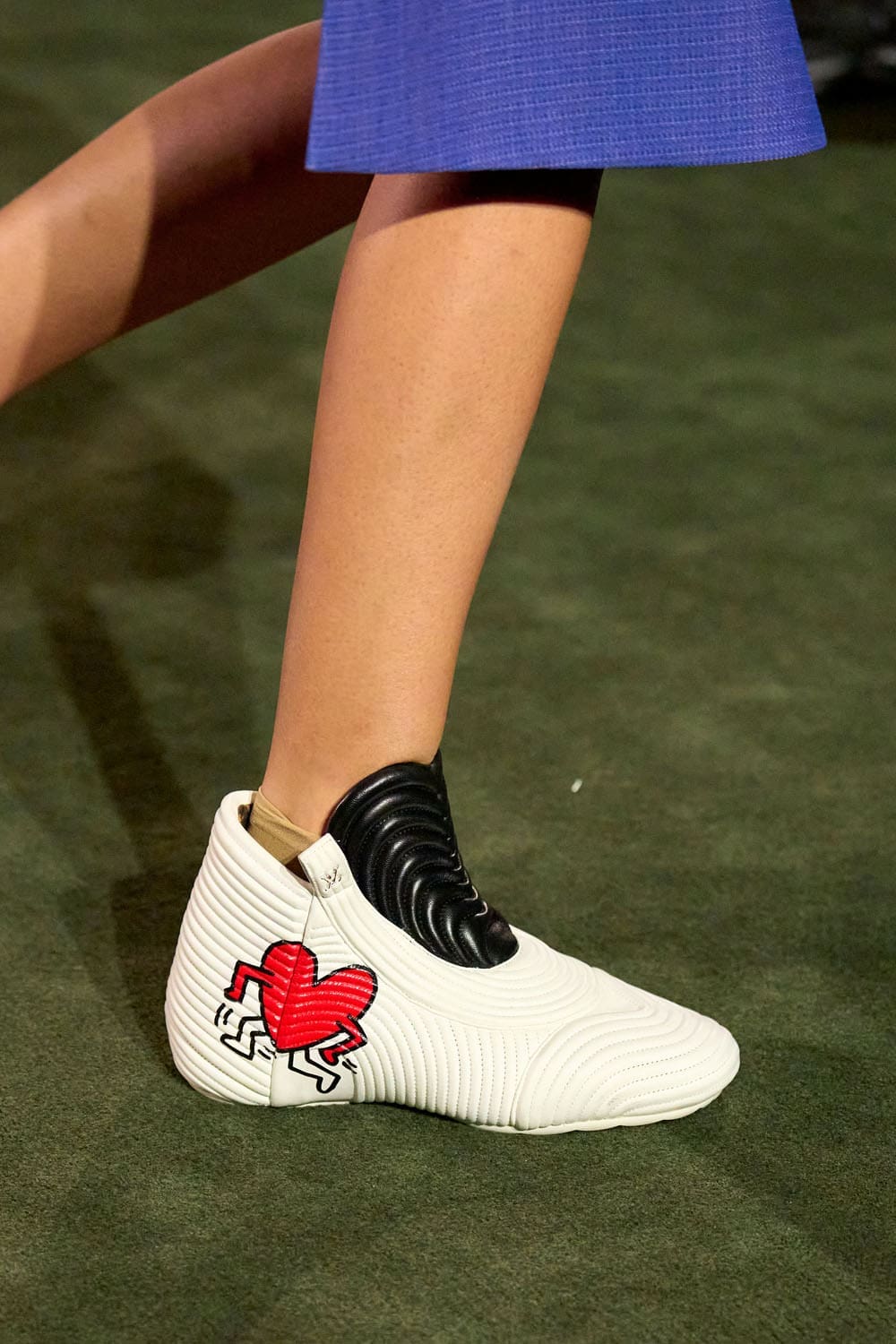 Louis Vuitton Cruise 2027 Shoes Runway Magazine (25)