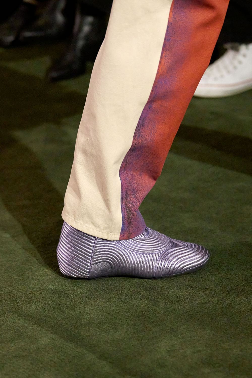 Louis Vuitton Cruise 2027 Shoes Runway Magazine (6)