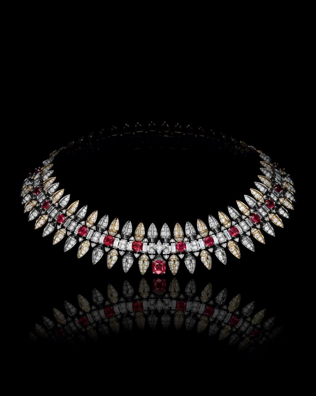 Louis Vuitton Mythica High Jewelry Runway Magazine (14)