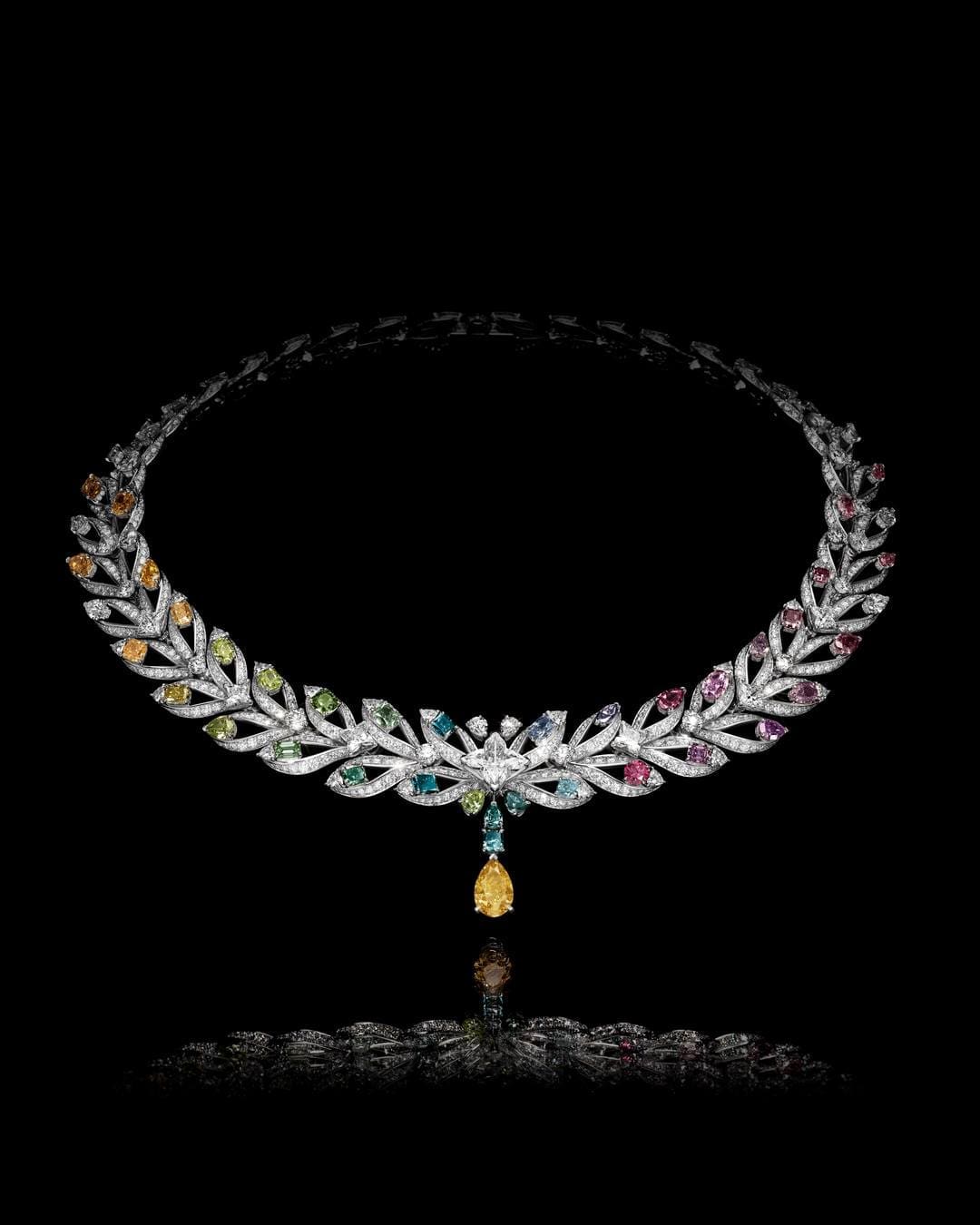 Louis Vuitton Mythica High Jewelry Runway Magazine (15)