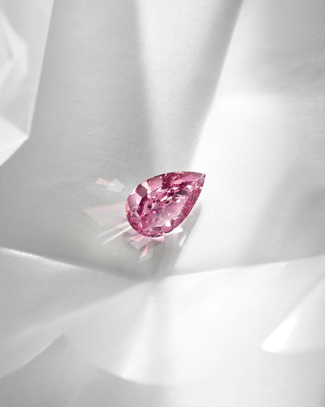 Louis Vuitton Mythica High Jewelry Runway Magazine (18)