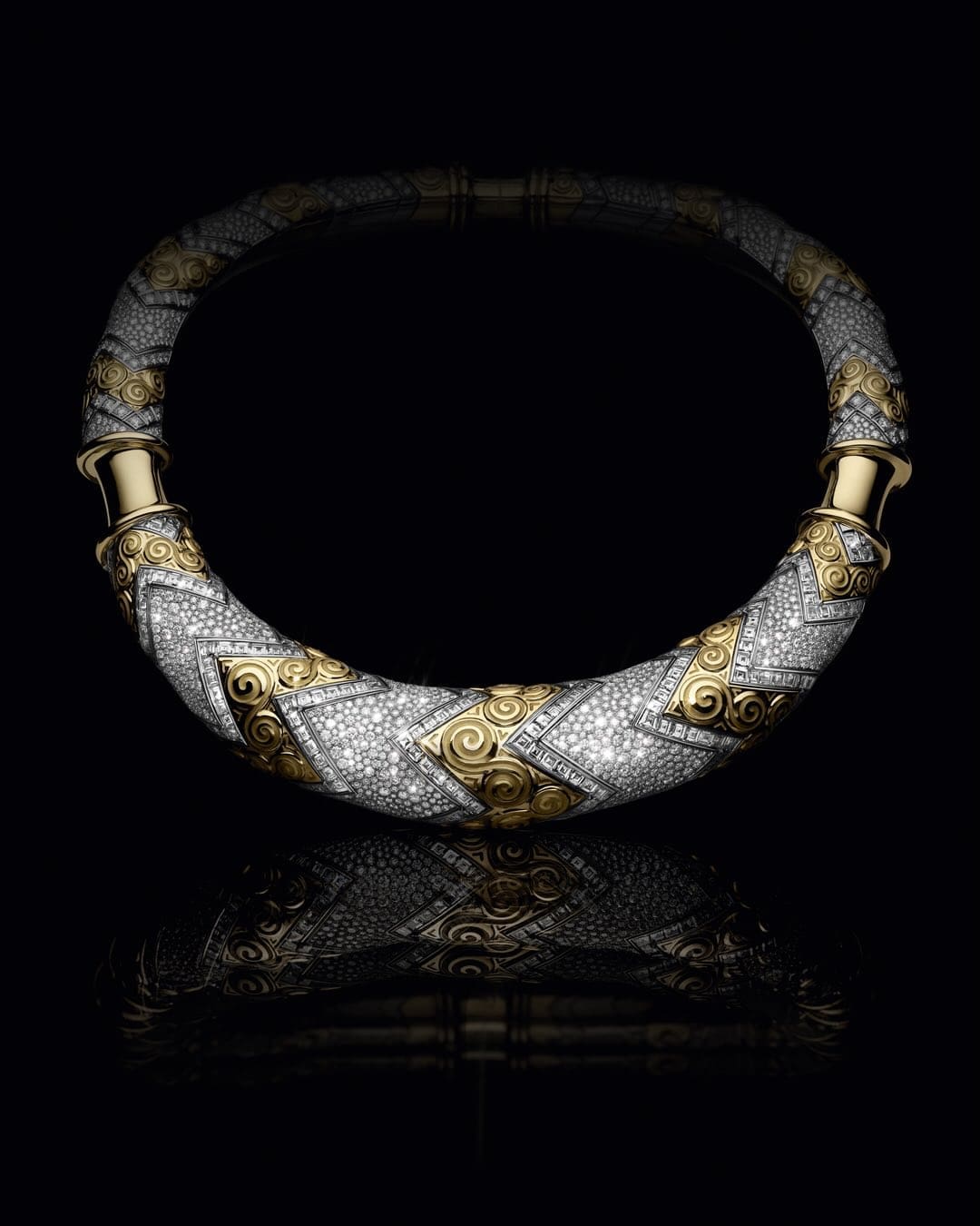 Louis Vuitton Mythica High Jewelry Runway Magazine (6)