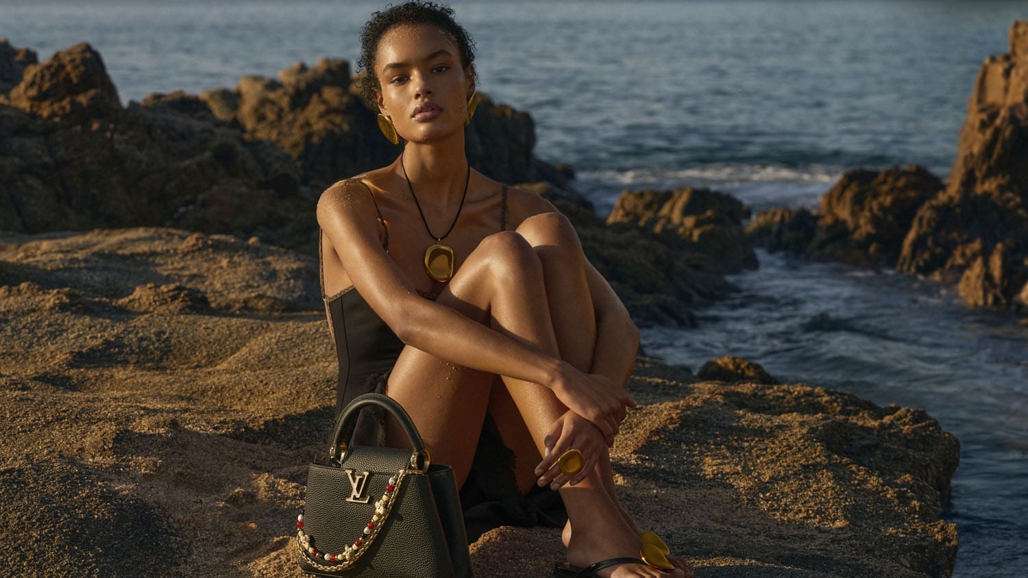 Louis Vuitton Resort 2026 Summer - RUNWAY MAGAZINE ® Official