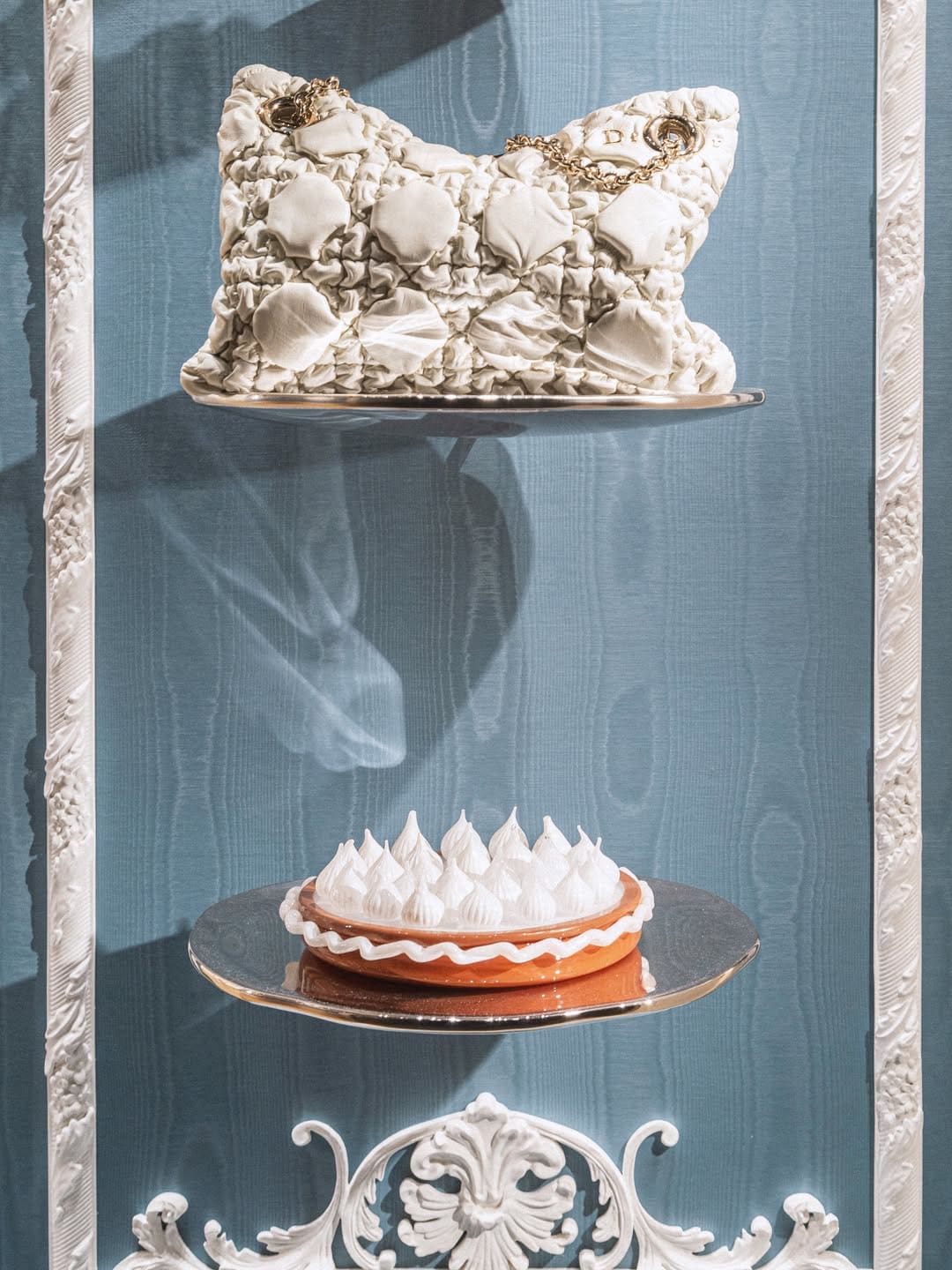 A Slice of Dior or Let them eat cakes pop up Deji Plaza in Nanjing China (12)
