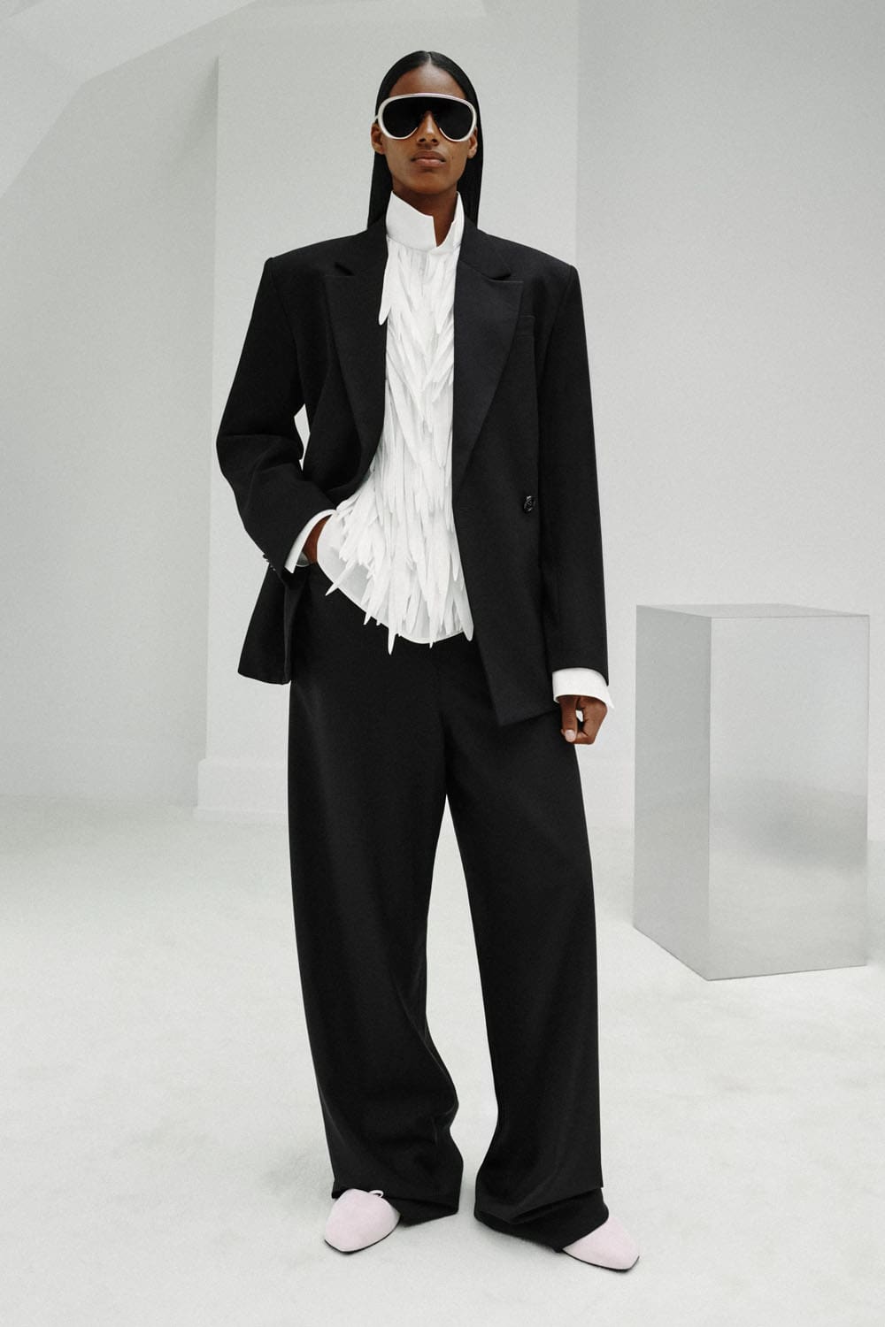Balenciaga Spring 2027 Resort Runway Magazine (17)