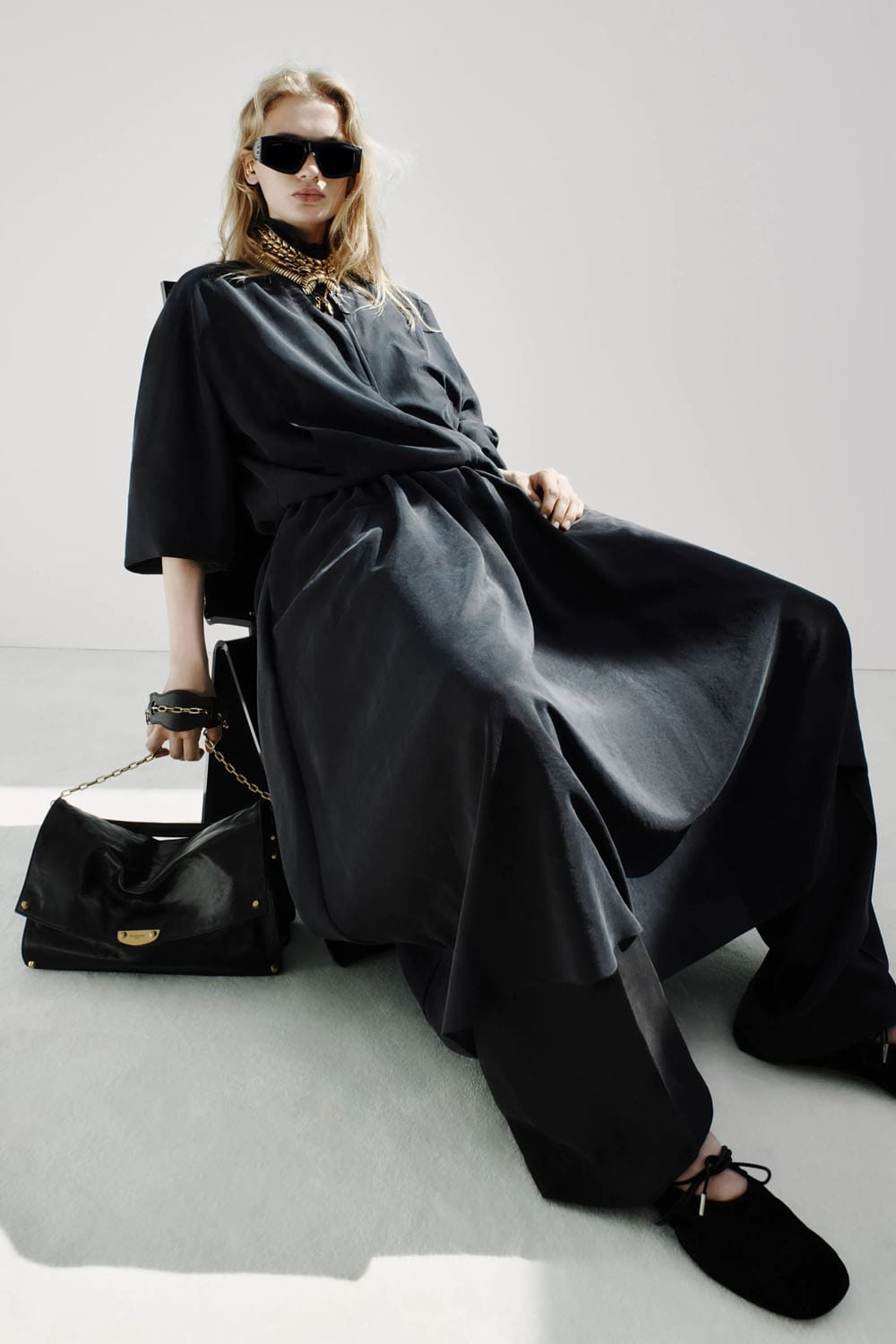 Balenciaga Spring 2027 Resort Runway Magazine (22)
