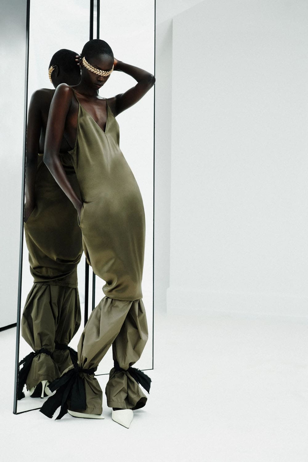 Balenciaga Spring 2027 Resort Runway Magazine (33)