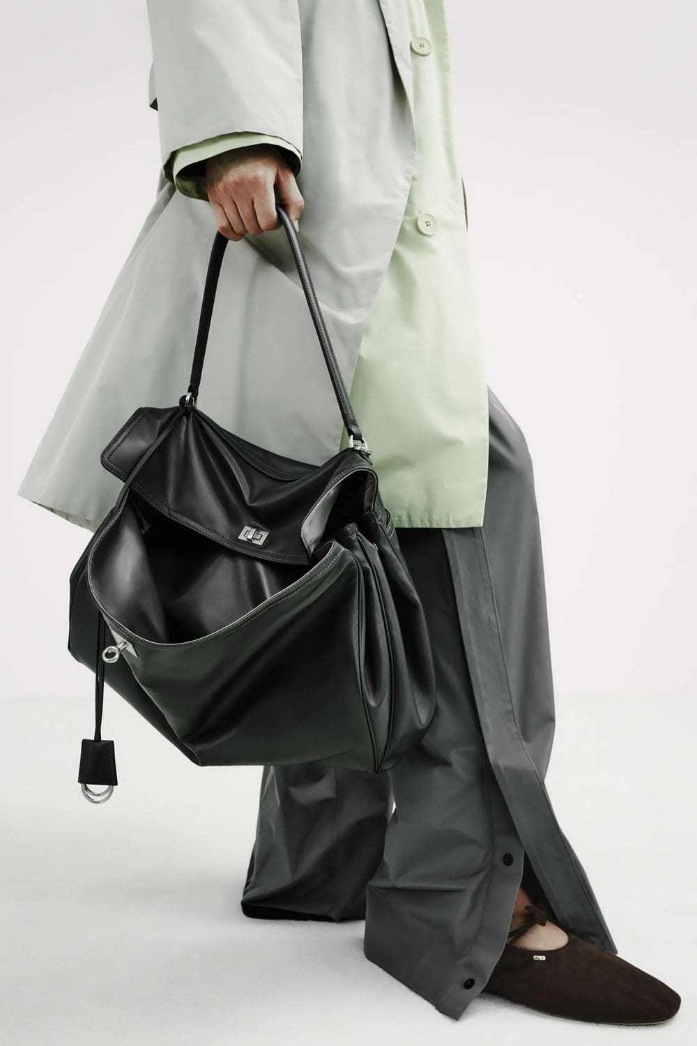 Balenciaga Spring 2027 Resort Runway Magazine (36)