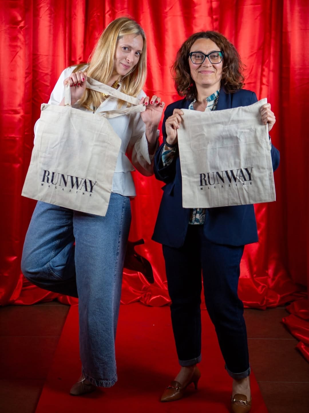 Copyright Infringement RUNWAY MAGAZINE logo by Disney and 20th Century Studios at cinema theaters, production of tote bags