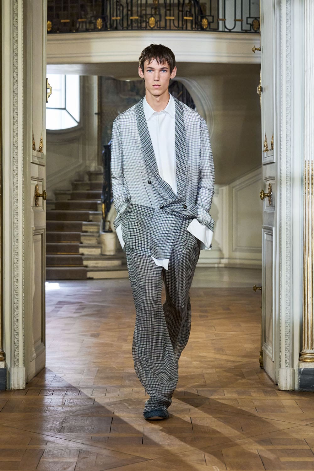 Dior Printemps Eté 2027 Homme Runway Magazine (2)