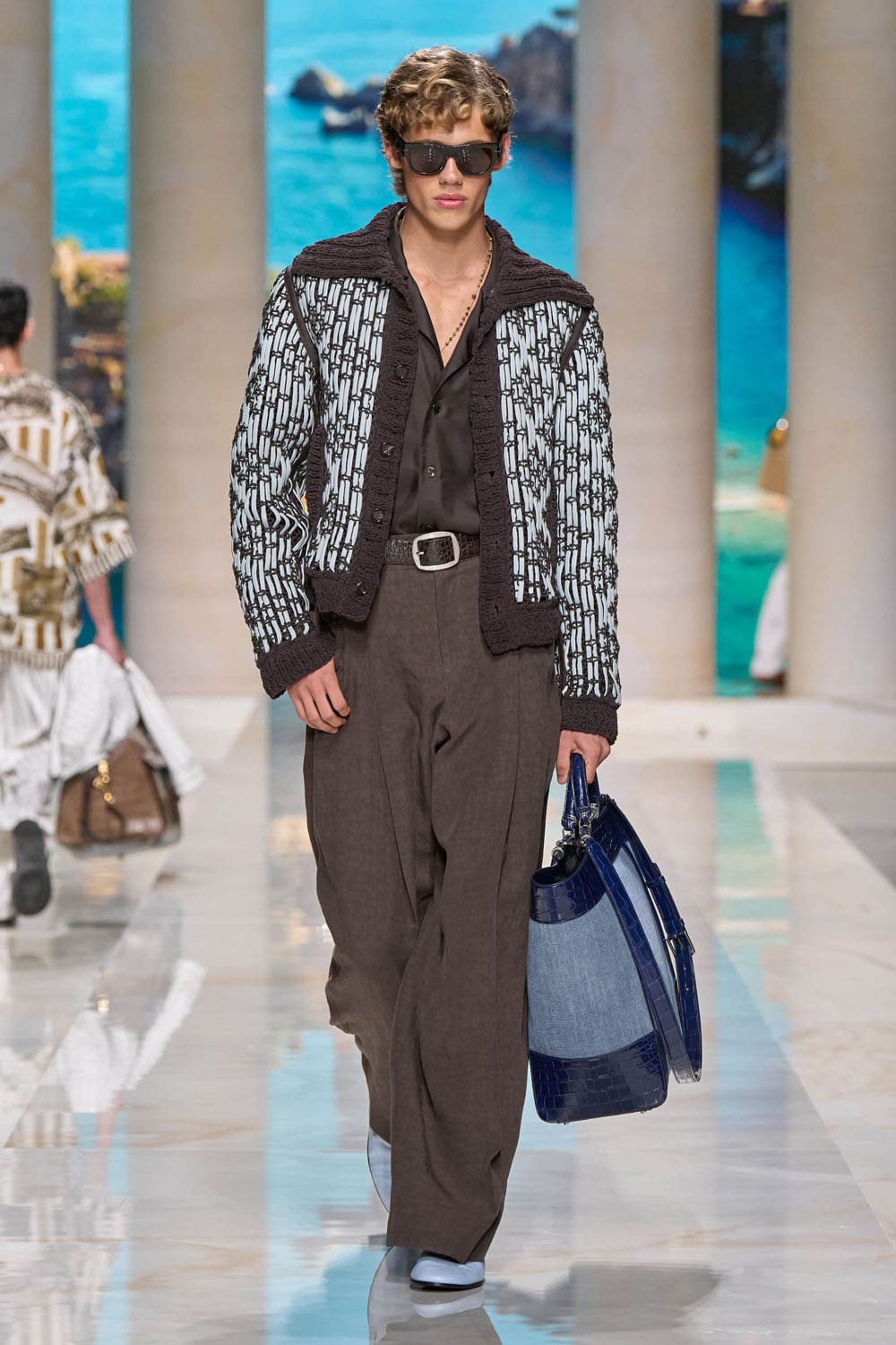 Dolce Gabbana Printemps Été 2027 Vacanze Siciliane Runway Magazine (21)