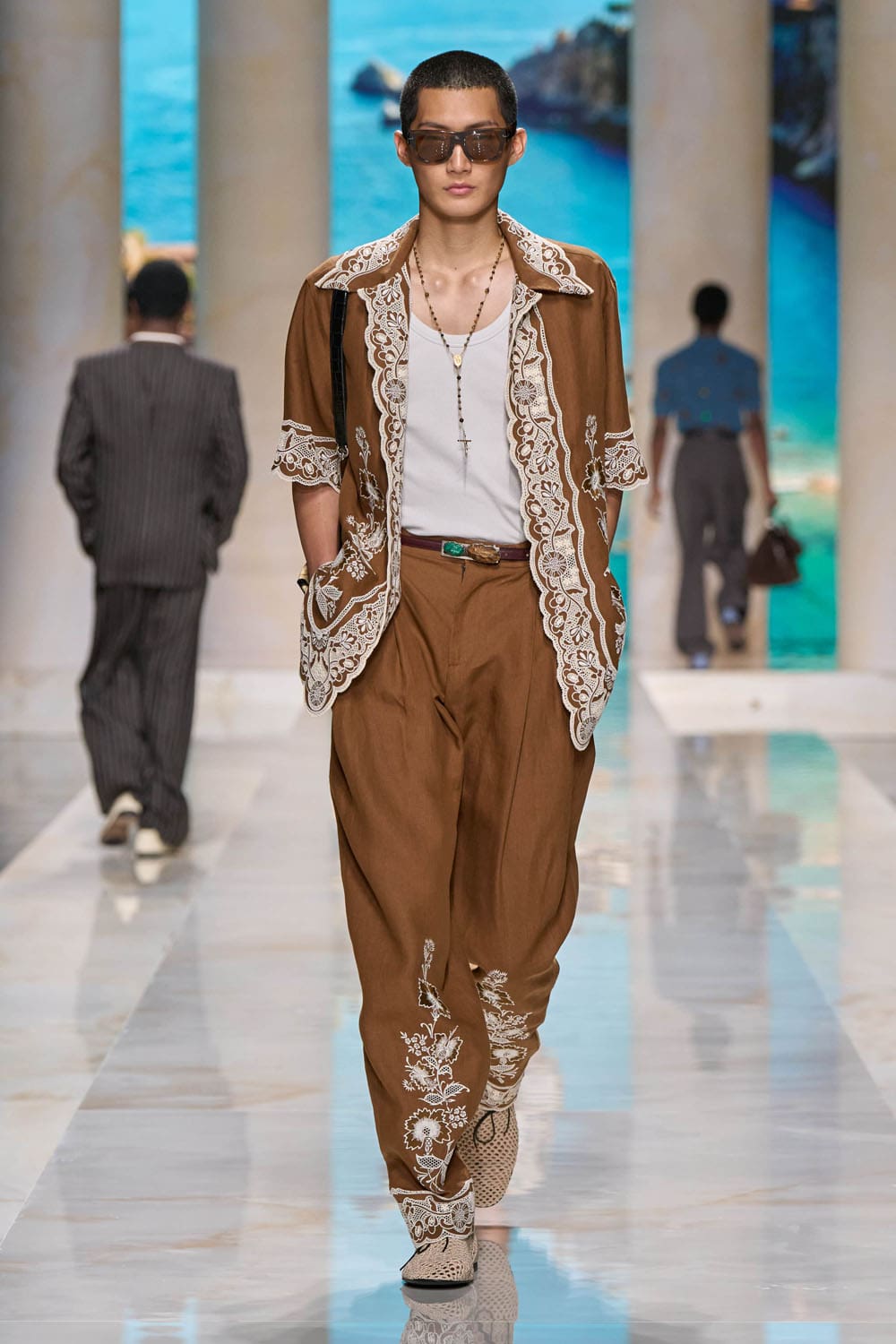 Dolce Gabbana Printemps Été 2027 Vacanze Siciliane Runway Magazine (25)