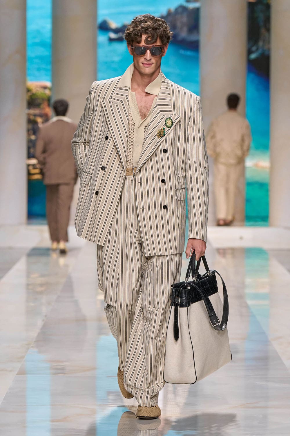 Dolce Gabbana Printemps Été 2027 Vacanze Siciliane Runway Magazine (33)