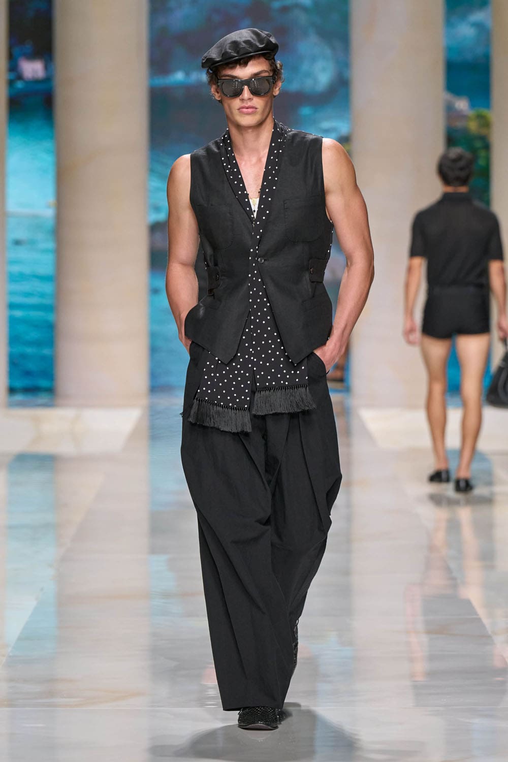 Dolce Gabbana Printemps Été 2027 Vacanze Siciliane Runway Magazine (4)