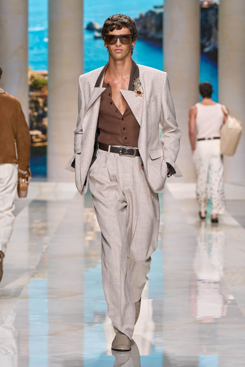 Dolce Gabbana Printemps Été 2027 Vacanze Siciliane Runway Magazine (42)